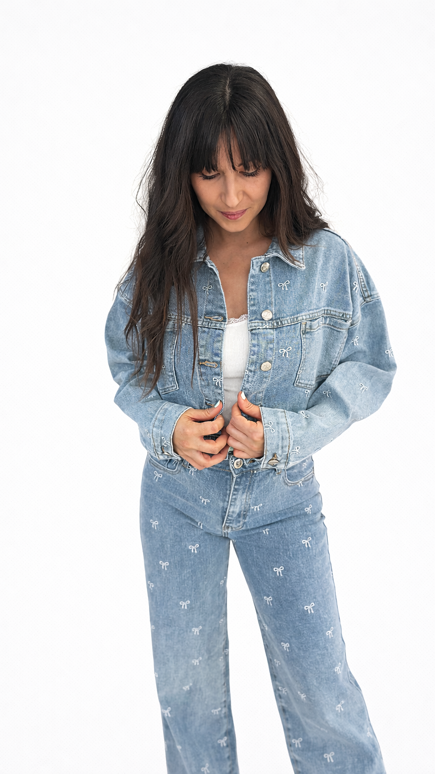 Veste en jean broderie noeud