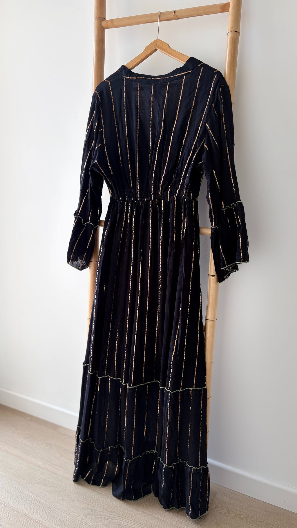 Robe longue broderies palmier