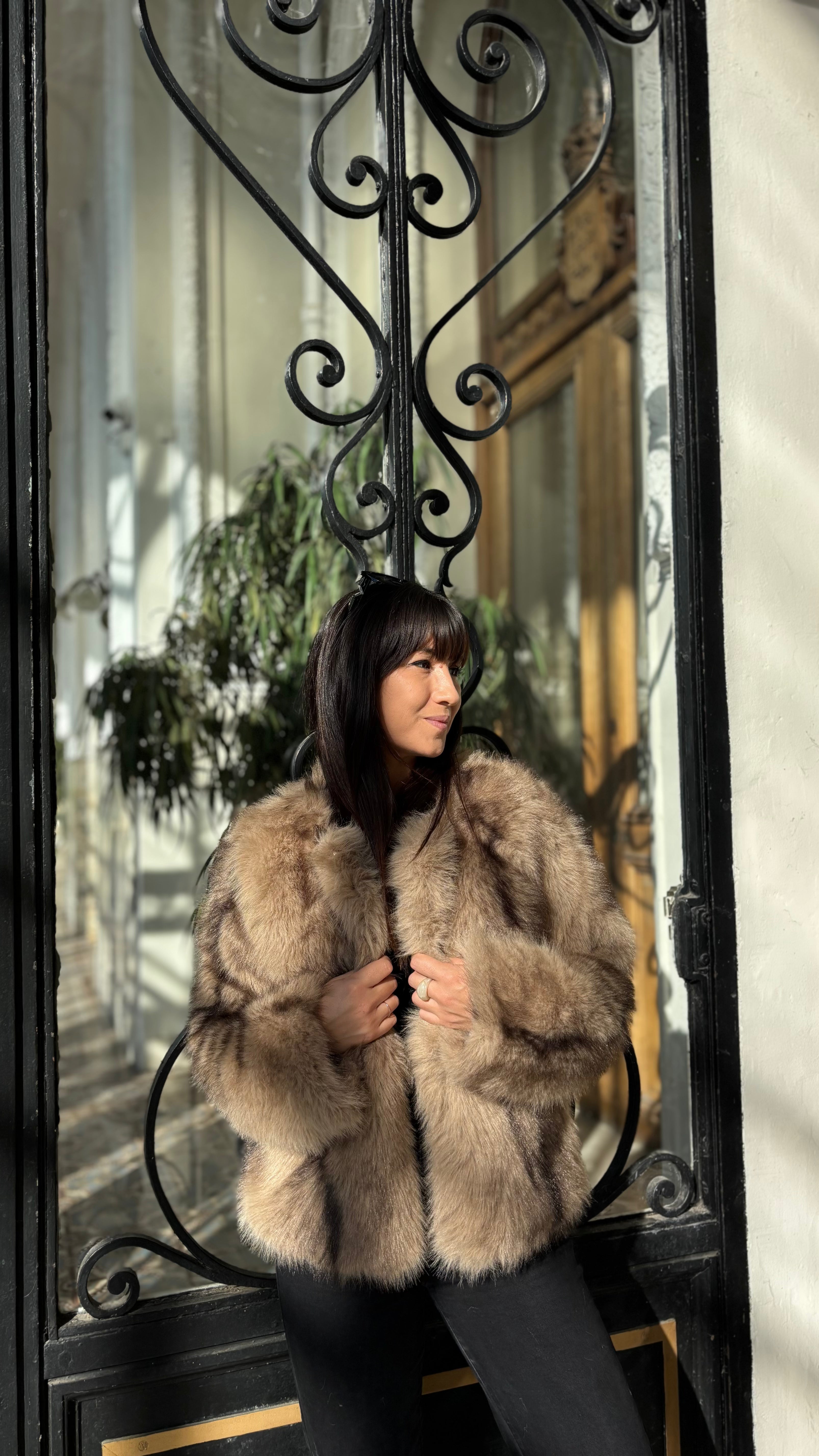 Veste en fausse fourrure