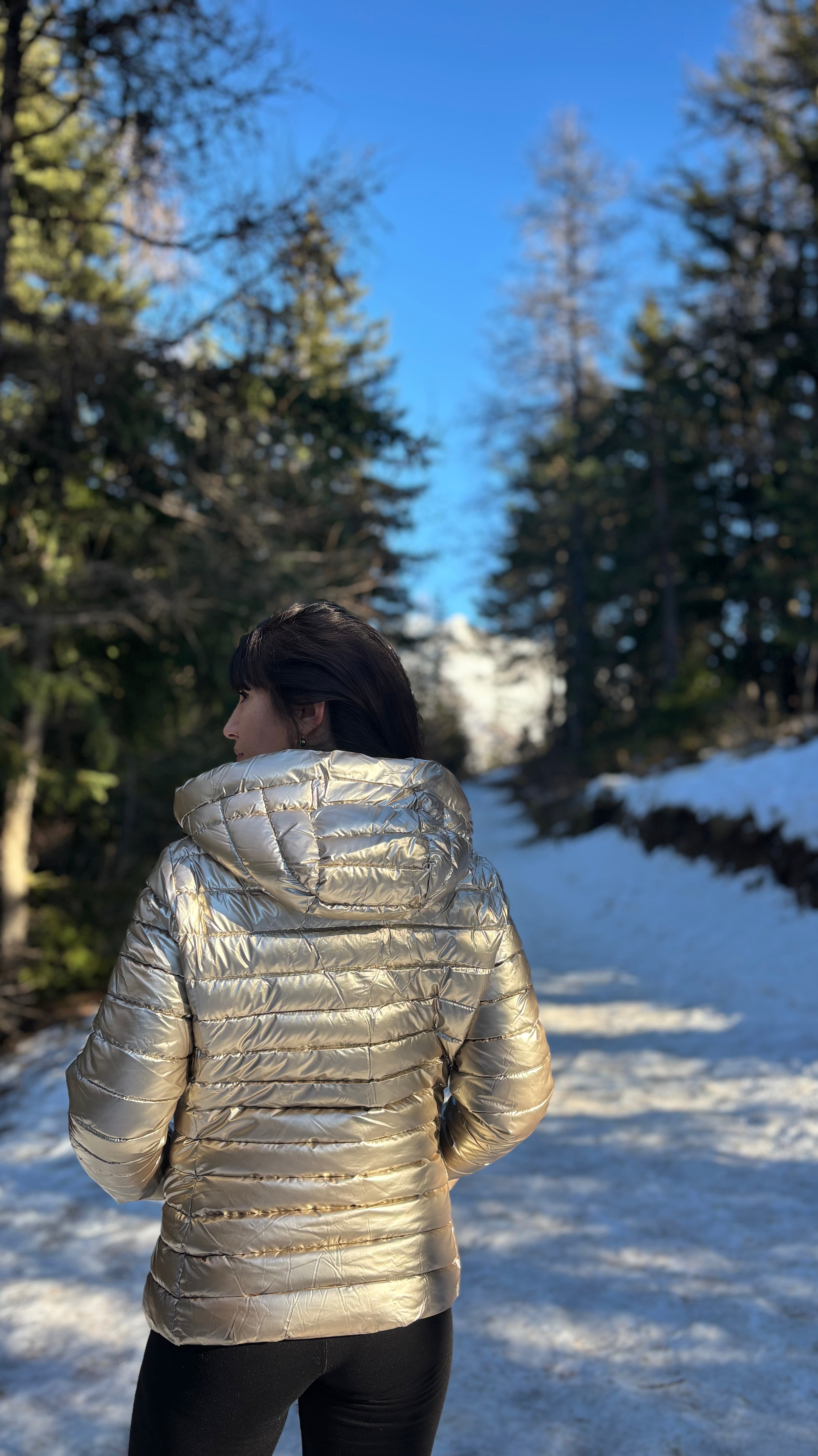 doudoune courte or métallisé dos