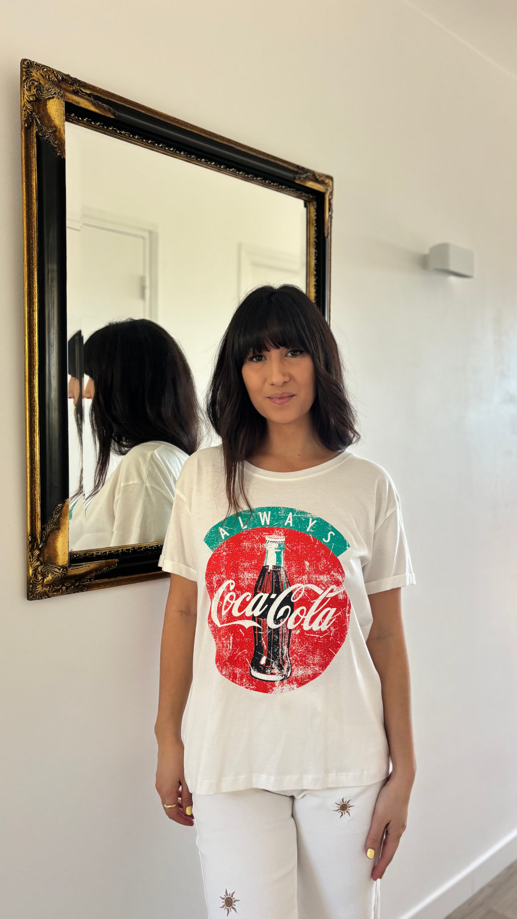 T-shirt cola