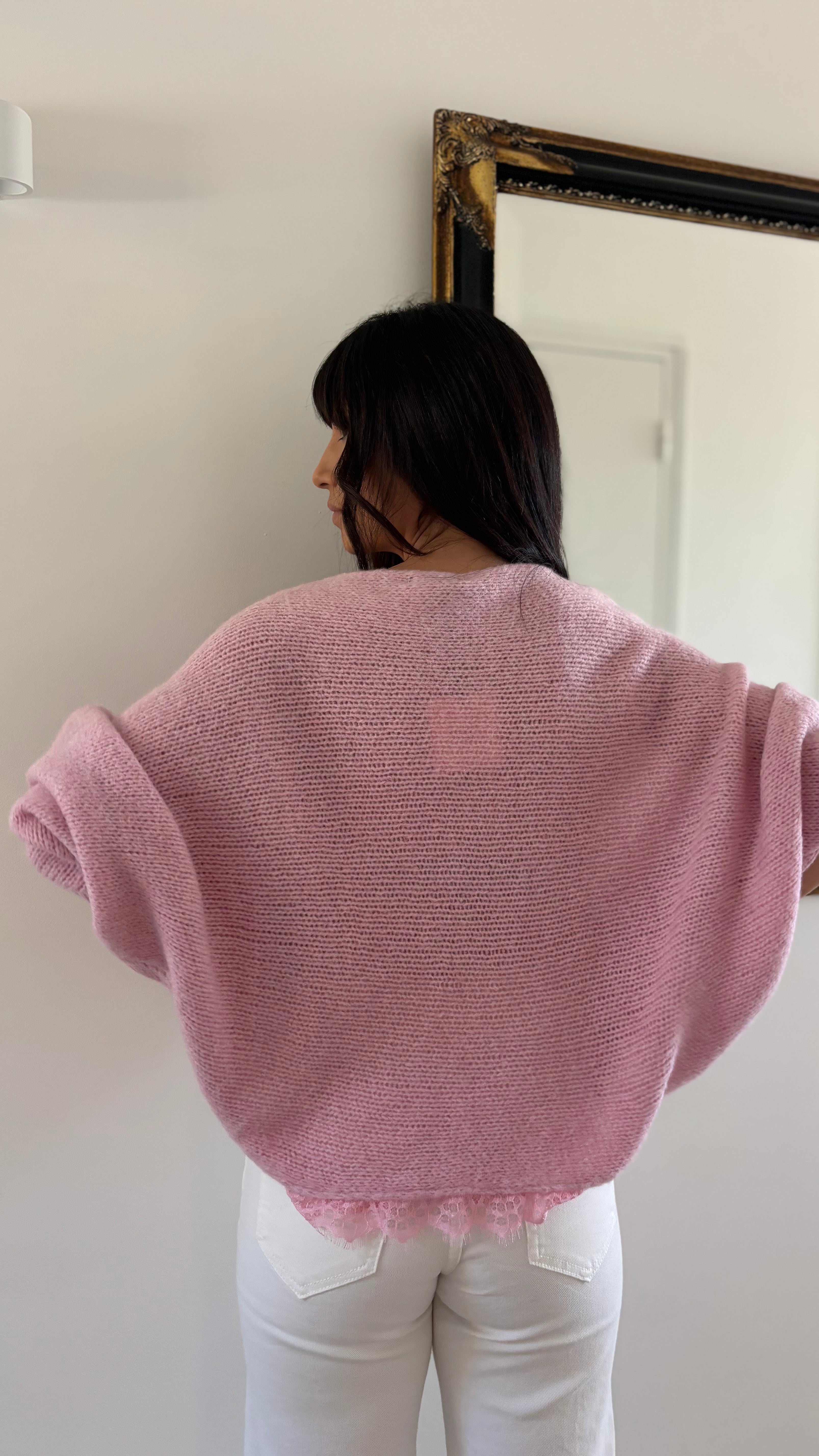 Pull croisé dentelle