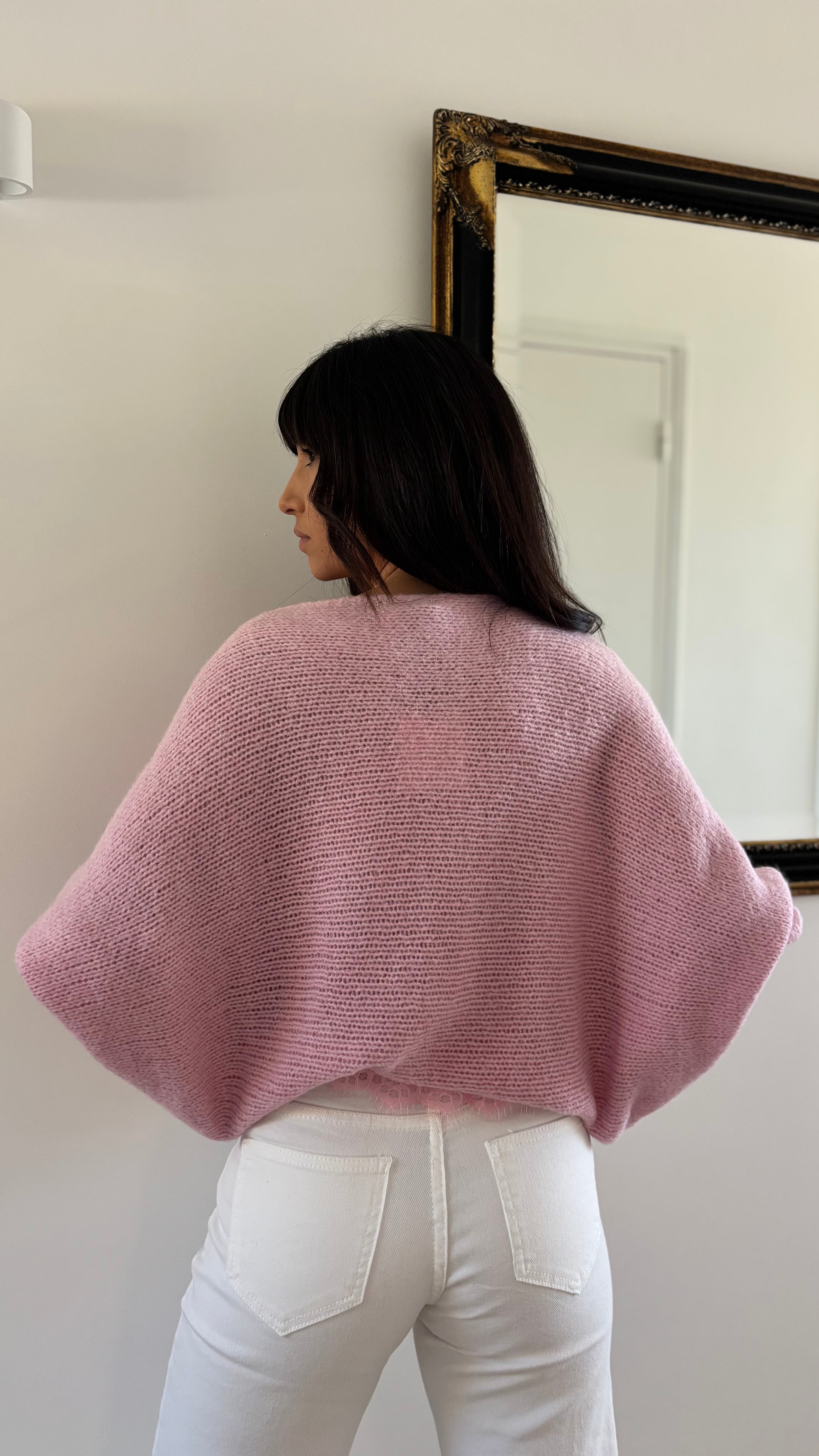 Pull croisé dentelle