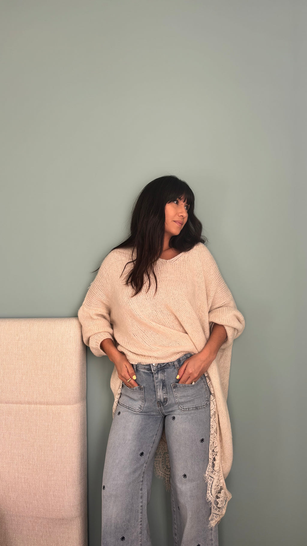 Jean jambe large broderie fleur