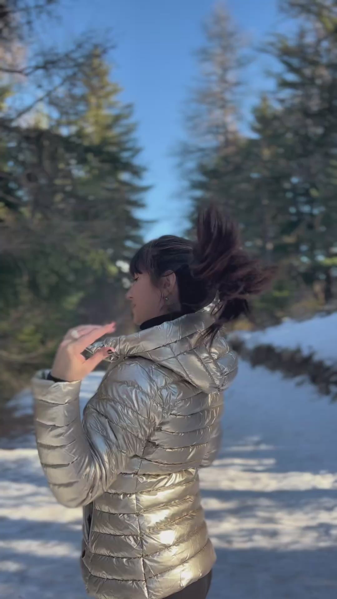 Veste doudoune courte or métallisé