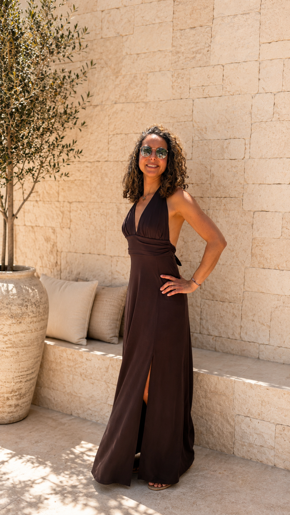 Robe longue dos nu fente marron